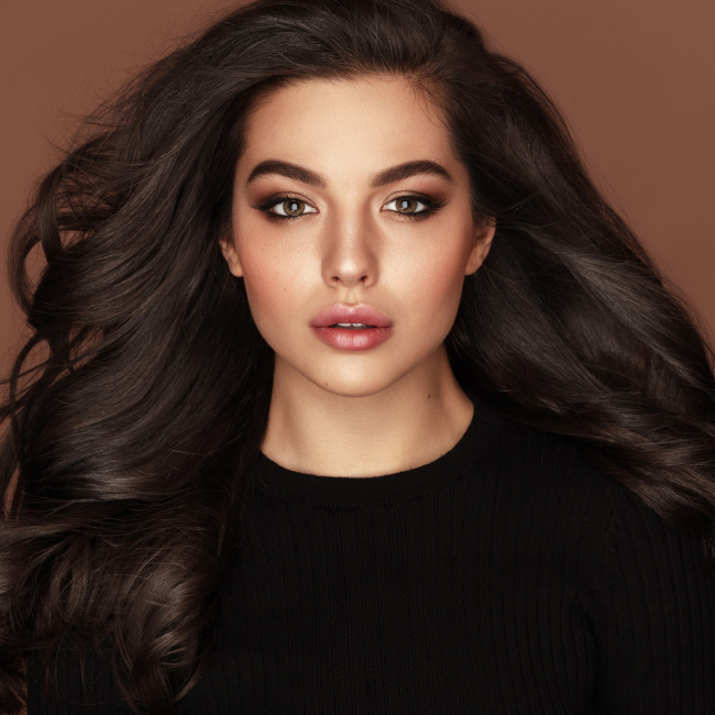 Maak een semi permanente make up afspraak | StudioBell